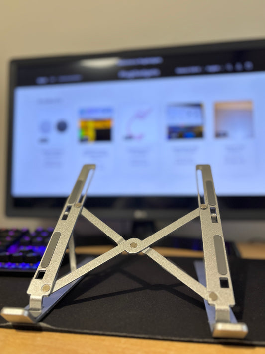 DeskDreamers Premium Laptop Stand